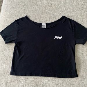 Pink oversized cropped t shirt. Black size XS